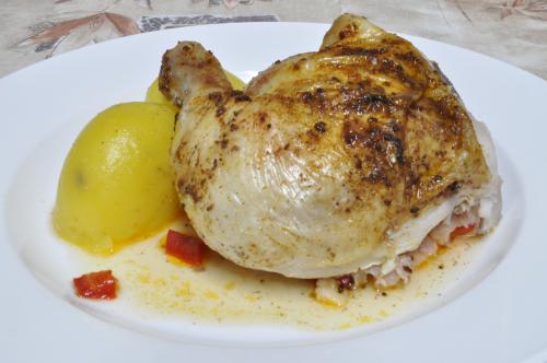 Jak uvařit pečené kuře paprikáš? Snadné recept, připravený za 45 - 60 minut